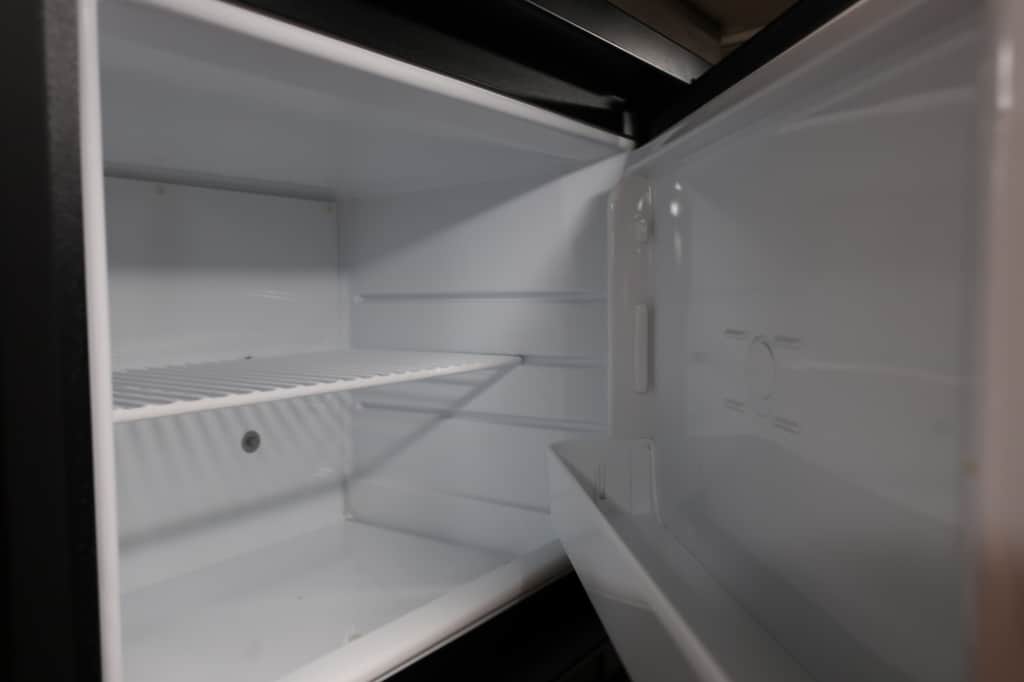 エコノライン ウィネベーゴアスペクトの冷蔵庫